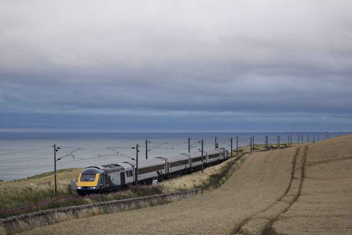 First upgraded ScotRail InterCity train arrives in Scotland, rollout completed by late 2019