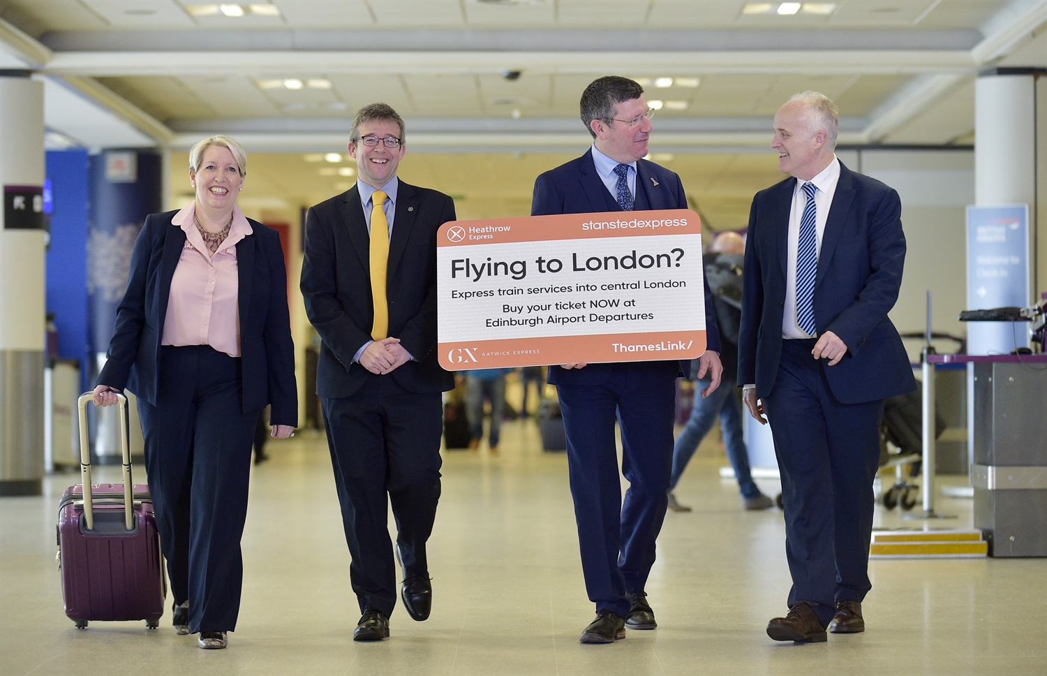 Pioneering scheme equips Edinburgh Airport to sell London rail tickets