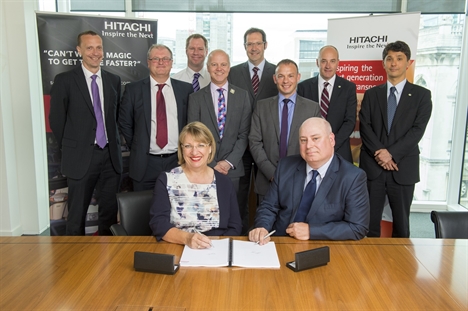 Hitachi Rail Europe MD Karen Boswell, NR's Gary Porter sign deal raffic Management to Thameslink, plus NR and Hitachi peeps resize 635736725396337084