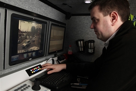 Level crossing camera vans for Thames Valley