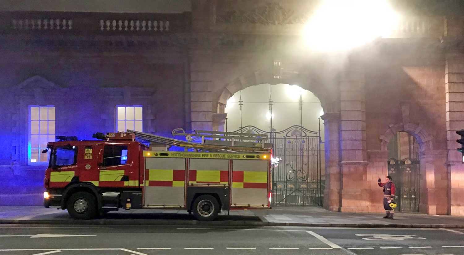 Huge blaze shuts down all services at Nottingham station