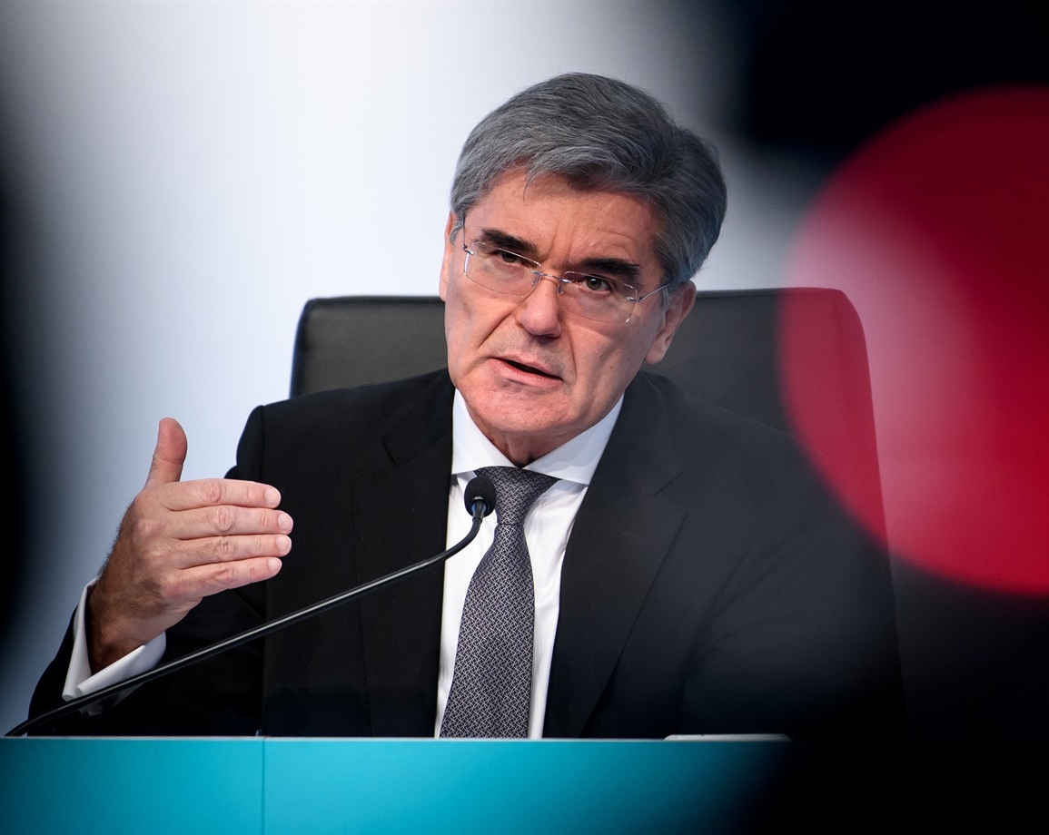 Siemens CEO says it is ‘willing to make concessions’ to secure EU approval for Alstom merger