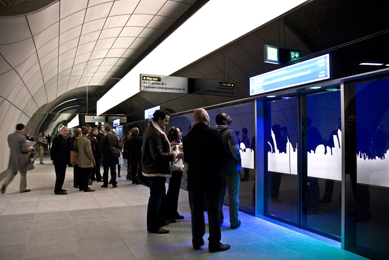 Crossrail’s platform screen doors will be built in the UK