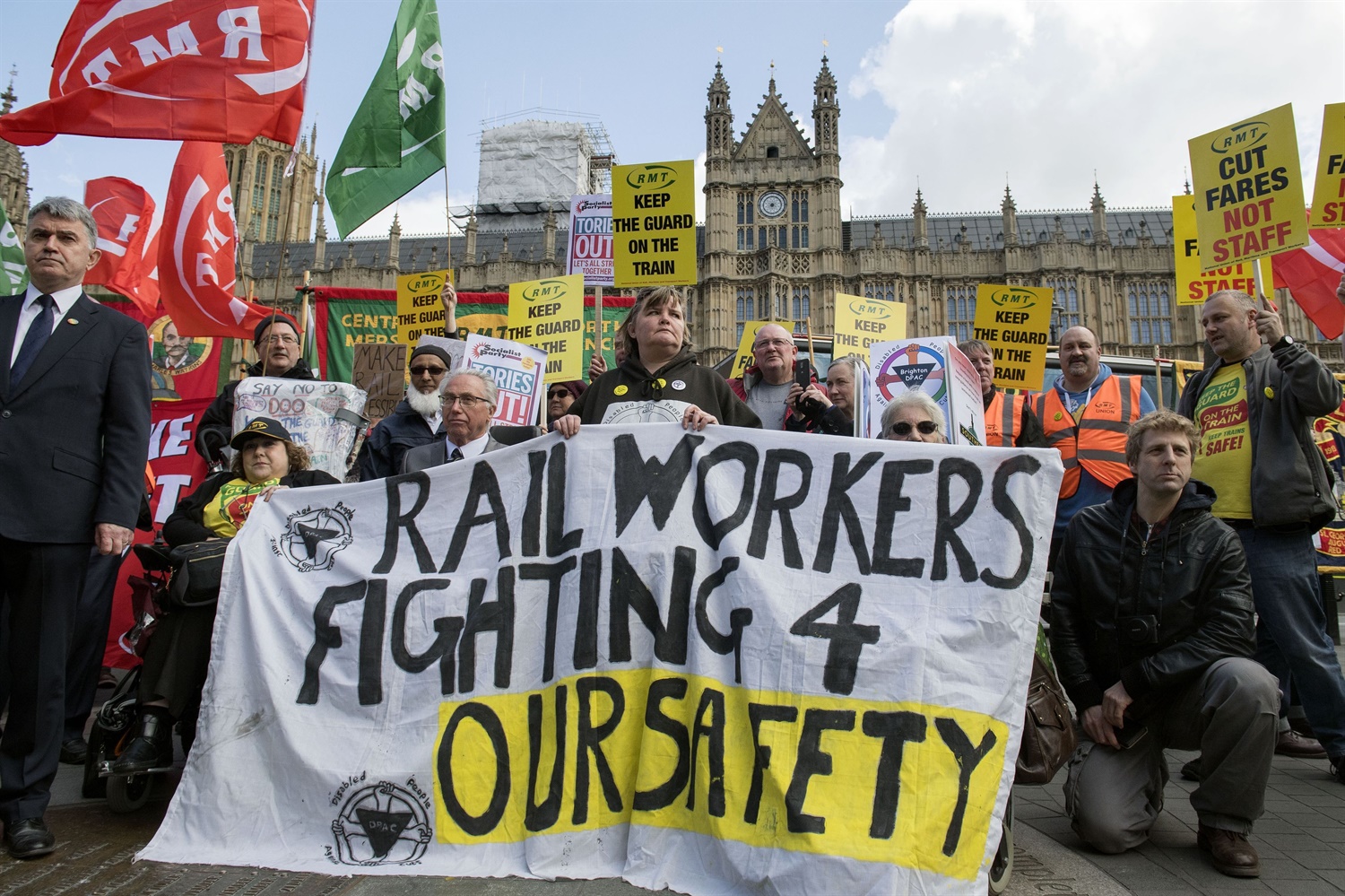 Passengers brace for September chaos as RMT announces third triple strike