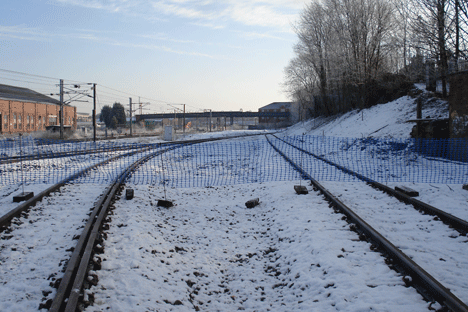Heavy snow disrupting rail services 