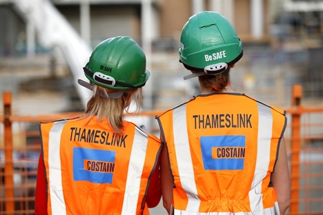 Thameslink rolling stock delivery ‘demanding and risky’ – MPs
