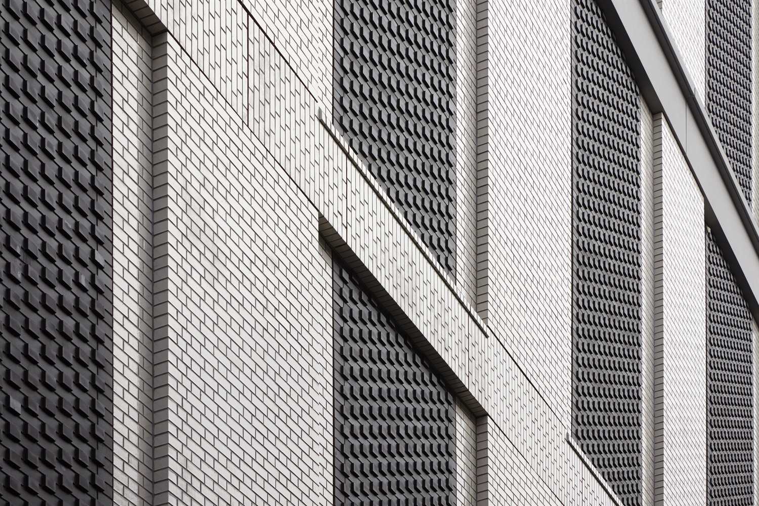 Tottenham Court Road - architectural brickwork on Dean Street 267789 Tottenham Court Road - architectural brickwork on Dean Street 267789