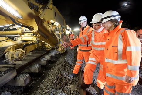 Translink trials new ballast cleaning method