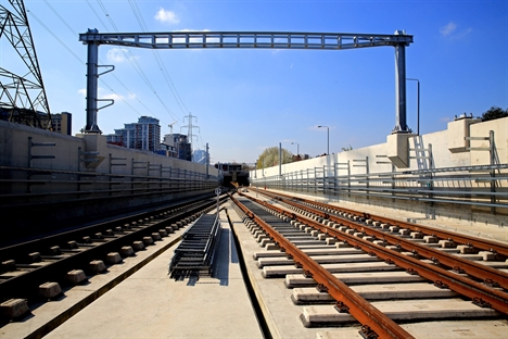 USE Slab track 7 c. Crossrail Ltd edit USE Slab track 7 c. Crossrail Ltd edit