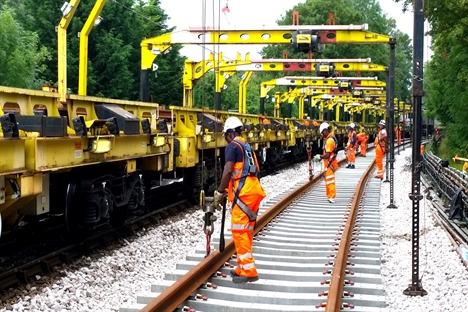 Balfour Beatty awarded £50m contract for Great Western line maintenance
