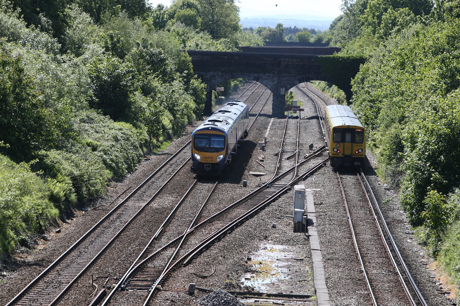 Huddersfield rail electrification to be included in £2.9bn TransPennine upgrade in revealed ‘confidential’ information