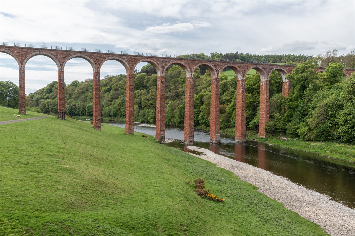 UK Government announces support for feasibility study into Borders Railway extension