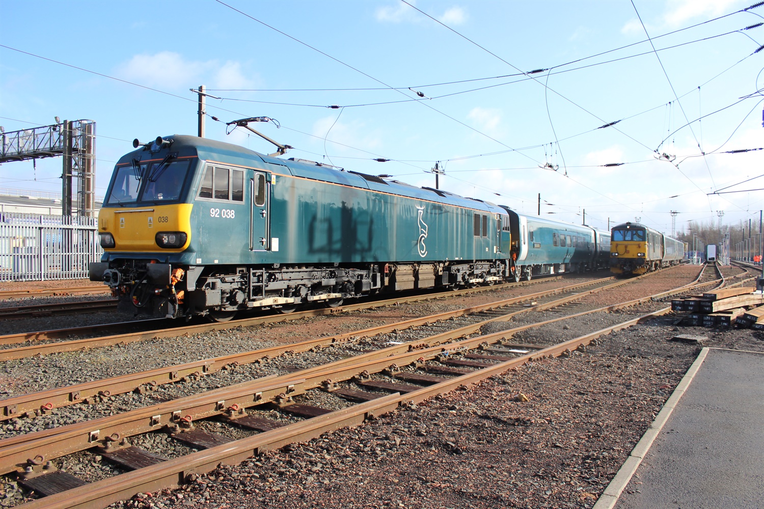 Alstom bags 12-year Caledonian Sleeper maintenance deal