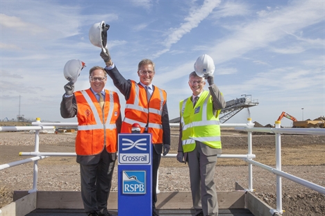 crossrail wallasea uniforms