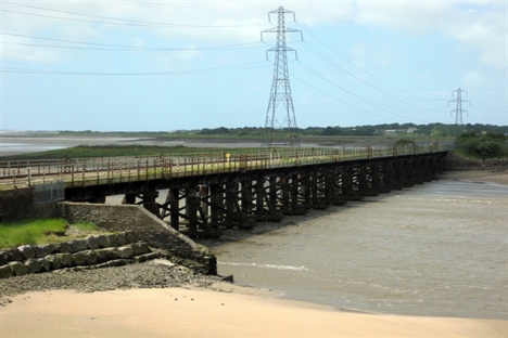 Crucial Loughor viaduct rebuild gets the go-ahead