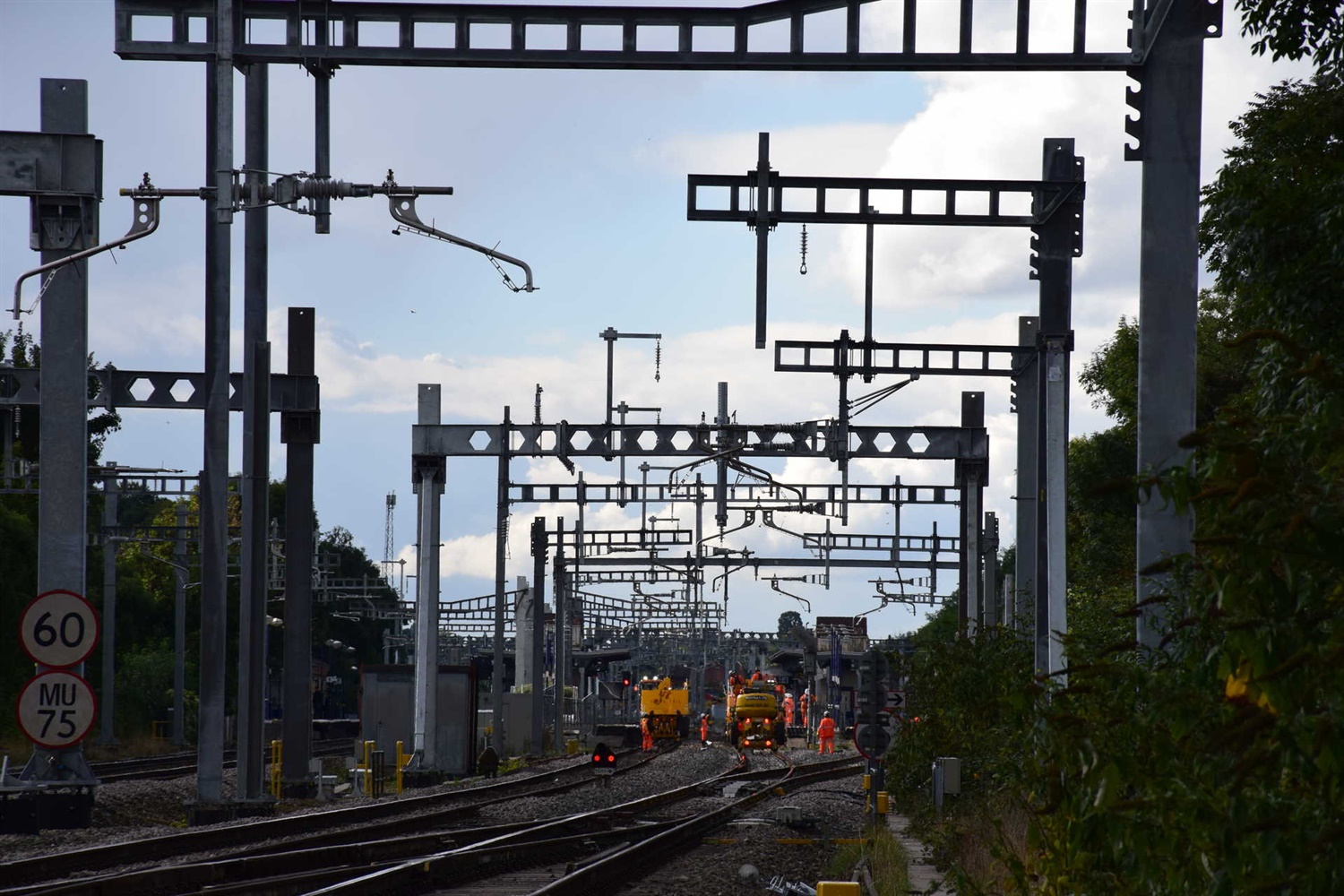 electrification for crossrail programme 252885