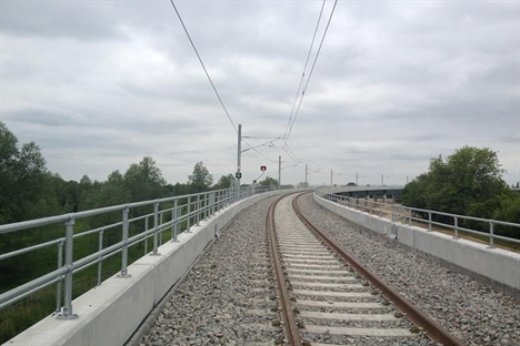 Hitchin flyover works to boost capacity