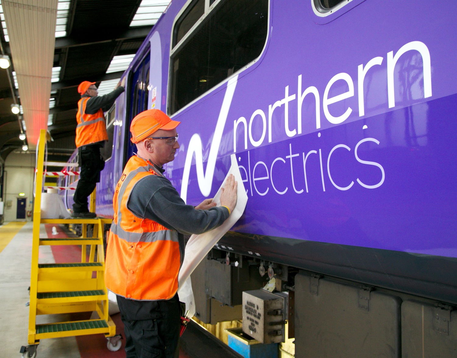 Northern Rail unveils new look Class 319s