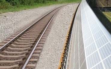 Trackside solar panels could save Network Rail £30m a year